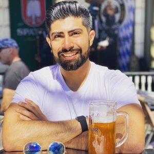 Meet your Posher, Adnan